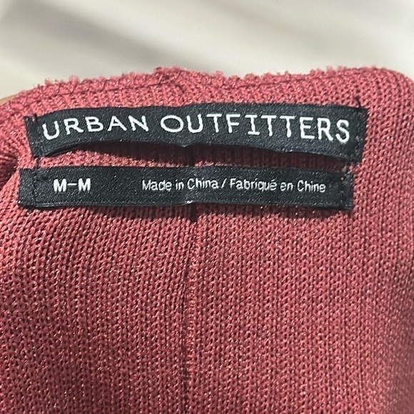 Urban Outfitters Boxy Oversize V-neck Long Sleeve Pullover Top Red Burgundy M - Picture 4 of 5